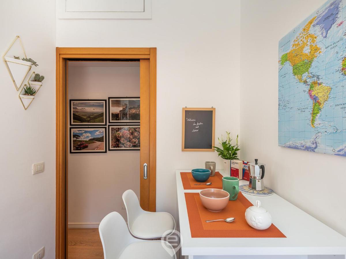 La Finestra Sul Corso Apartment Cagliari Ngoại thất bức ảnh