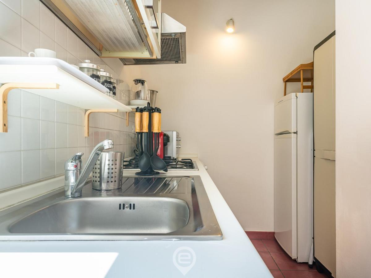 La Finestra Sul Corso Apartment Cagliari Ngoại thất bức ảnh