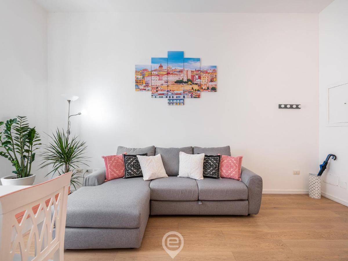 La Finestra Sul Corso Apartment Cagliari Ngoại thất bức ảnh